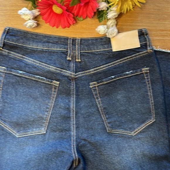 Women’s American Rag Cie Sculpt Stretch Ultra Soft Button Fly Jeans Size 11 Blue - Picture 7 of 13